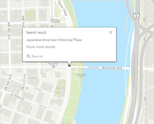 Auf das Japanese American Historical Plaza in Portland, Oregon, gezoomte Szene Auf das Japanese American Historical Plaza in Portland, Oregon, gezoomte Szene